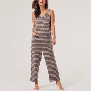 Pact 100% Organic Cotton Striped Jumpsuit
With Pockets Loungewear
Size M